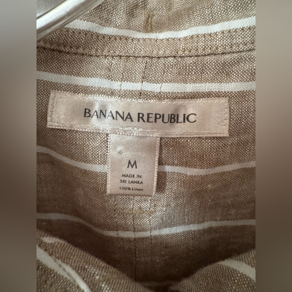 Banana Republic The Boxy Tan Cropped Linen Shirt Blouse Size Medium Runs Big - Picture 7 of 8
